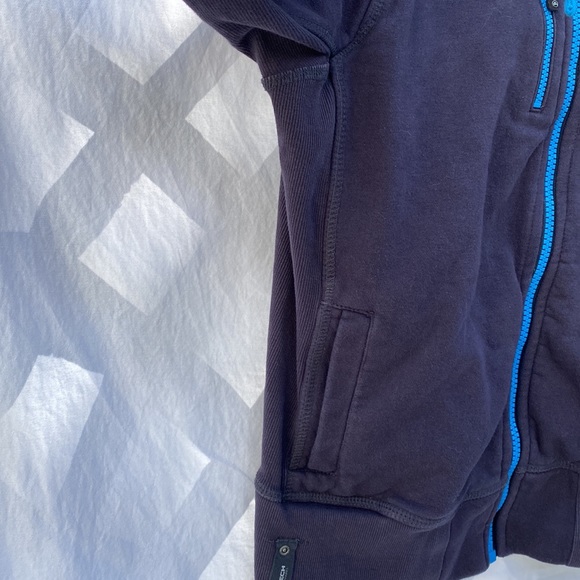 Stormtech Hooded Sweater - Picture 6 of 10